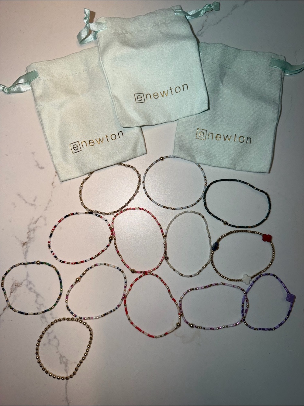 13 enewton bracelets with 3 bags - Picture 4 of 4